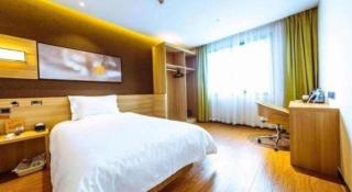 IU Hotel Chongqing Jiangbei International Airport - 7