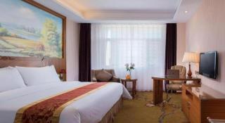 Vienna Hotel Tongliao Ke'erqin - 9