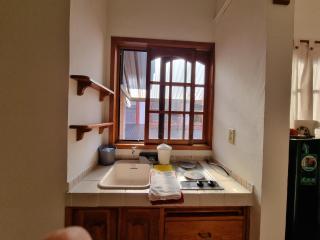 Bello departamento independiente, en casa con jardín - 5