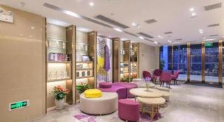 Lavande Hotels Wuhan Guanggu Yangjiawan Metro Station - Wuhan - 5