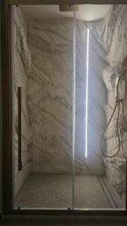 Astra Suite Private Cave Shower Experience - 1