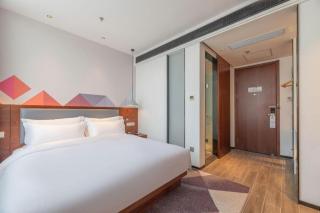 Borrman Hotel Guilin North Railway Station Zhonghao International - 4