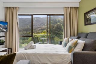 Lantern 21 - Balcony - 7