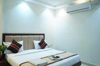 Hotel A High Laxmi nagar Metro - 2