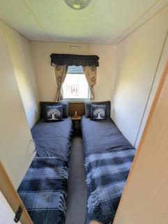 The Willow Caravan Cliff Top Coastal Retreat at Eyemouth Holiday Park Sleeps 6 Near Beach - Eyemouth - 5
