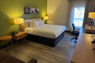 Sleep Inn & Suites Memphis Southeast - 2