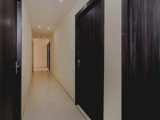 Hotel O S S B Grand - 4