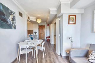 Estudio con balcón al Retiro - Madrid - 9