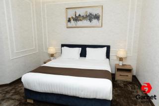 Garnet Mir Airport Hotel - 2