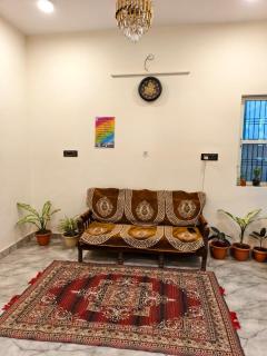 Rainbow Inn Kashi Vishwanath Temple 4 km - 8