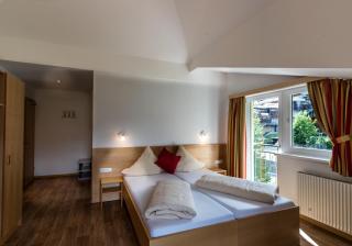 "Quality Hosts Arlberg" Hotel-Gasthof Freisleben - Sankt Anton am Arlberg - 3