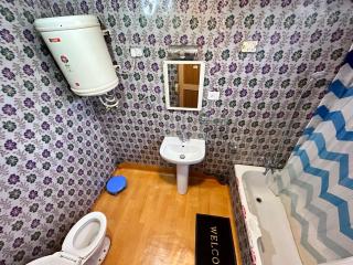 Houseboat New world - Srinagar - 8