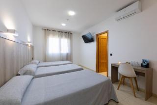 Hostal 82 - 2