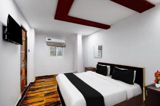 Collection O Warangal City Centre Formerly Srikara Grand - 7