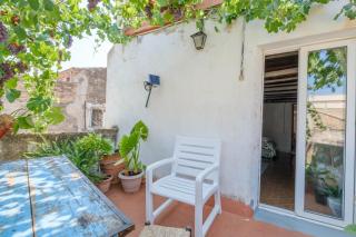Bohemian apartment with internal balcony - 8