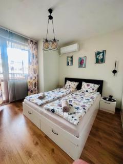 JOY Apartament Burgas Center & FREE parking - Burgas - 9