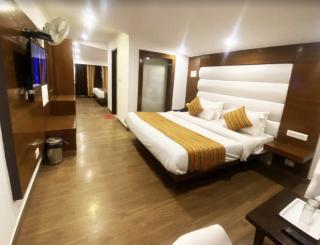 Royal Classic Residency - 4