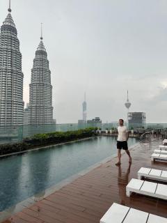 KLcc suites by star - 5