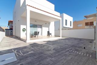 Global Vacacional, Moderno chalet en la playa de Almenara - 0