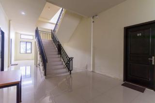 RedDoorz Syariah near Transmart Jambi 2 - 6