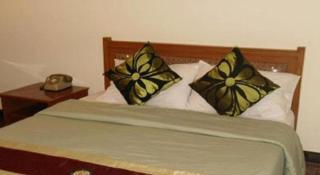 Ubon Hotel - 2
