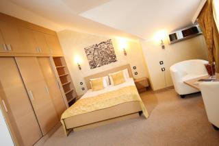 Euro Garni Hotel - 5
