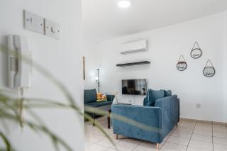 Larnaca Bayside Apartment - 3