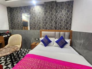 Hotel The Yuvaan BnB- Near New Delhi Railway Station - 9