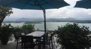 LAKESIDE DAILAI HOTEL - 7