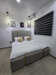 La More SIGNATURE - 1