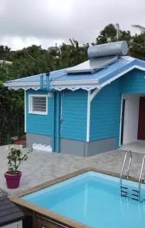 Bungalow avec piscine privée à Sainte-Luce - 1