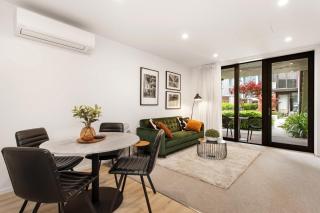 Modern Stylish New 3 Mins CBD - 0