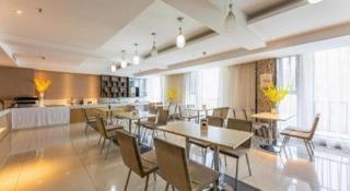 City Comfort Inn Wuhan Baibuting - 8