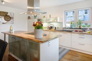 Modernes 5 Schlafzimmer Haus mit T - 8