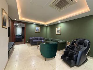 Premium 1 BHK Apartment with Massage Chair Goldcrest - 9