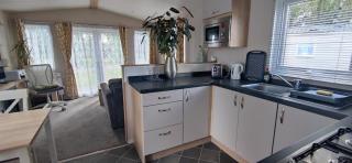 Billing Aquadrome ,2 bedrooms, Royale Poplar KM 12 - 1