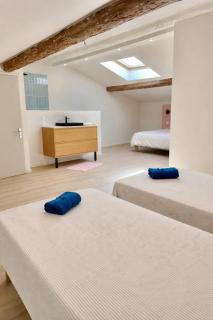 Suites zen dans maison d'hôtes avec piscine intérieure et jardin - 6
