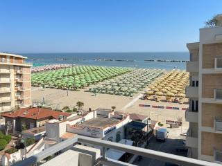 51 Igea Marina Trilocale vista mare - 1