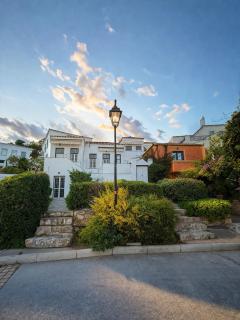 Boutique Seafront House I - Private Terrace & Views - 6