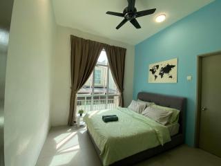 Cozy 2BR Family Stay , Walk to Night Market - 6