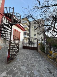 Guest house Luli Mucaj - 1