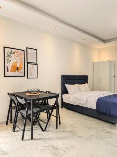 Modern Studio in Sheikh Zayed - 1