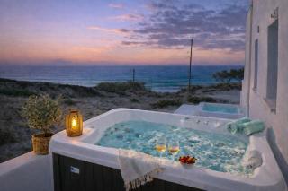 Α Peaceful Seafront Escape in Santorini- Sonus Mare - 3