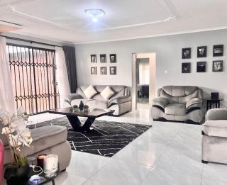 The Savannah Escape - 9