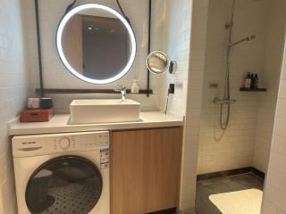 COZI Comfort Apartment Near SNIEC & Lujiazui, 340m to Line 9 Fangdian Rd Metro Station - 1