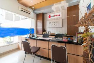 RedDoorz Plus near Palembang Airport 3 - 7