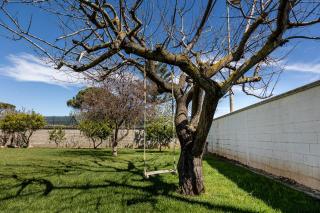 Mediterranean Retreat - Villa & Private Garden - 6