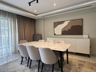 Luxury Lake View Apartment 3BR New Cairo - 3