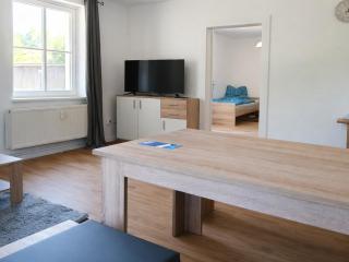 Helle Ferienwohnung mit Balkon in Freiberg - 5