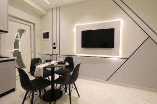 Cozy Old Beach Apartments Vlore - 8